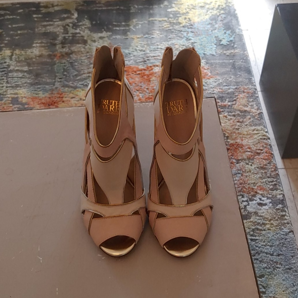 Madonna 4 inch heels